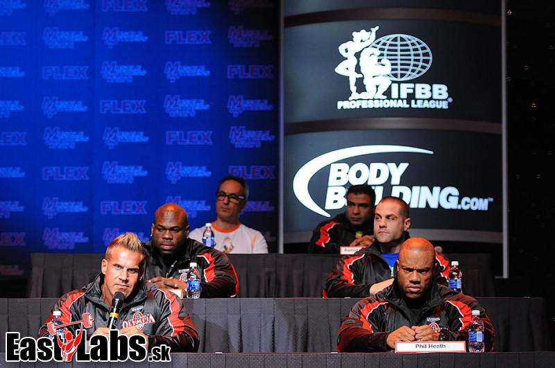 Tiskov� konference ��astn�k� Mr. Olympia 2013