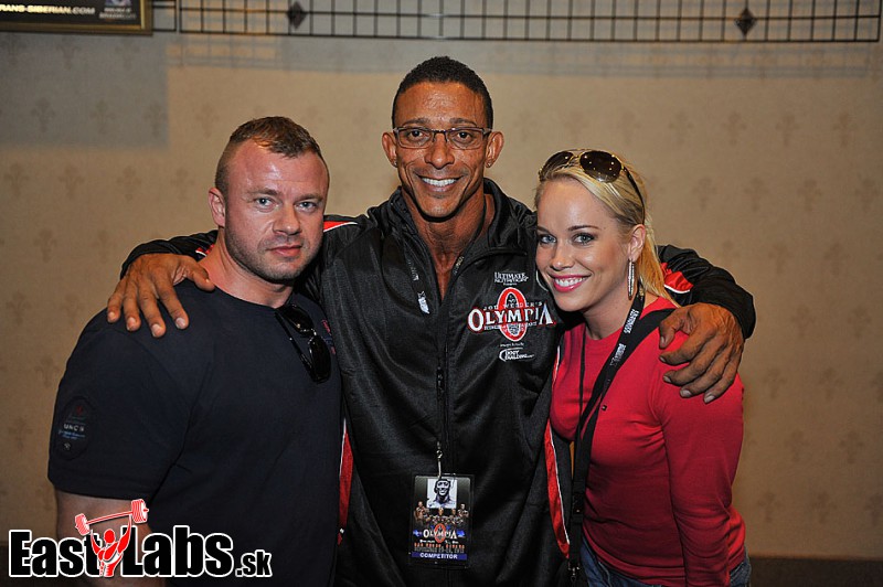 Andrej Mozol�ni, Troy Alves