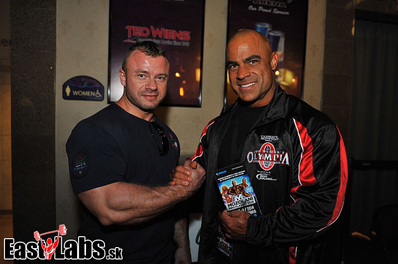 Andrej Mozol�ni, Mark Dugdale