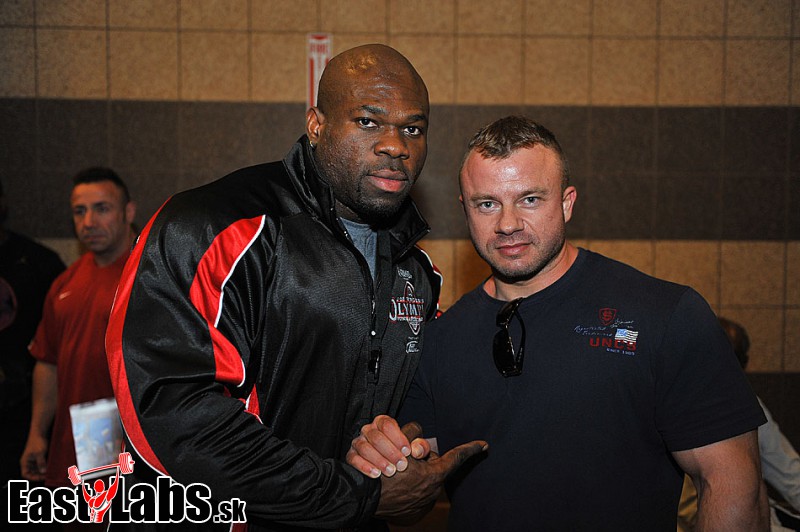 Lionel Beyeke, Andrej Mozol�ni
