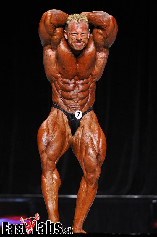 Dennis Wolf