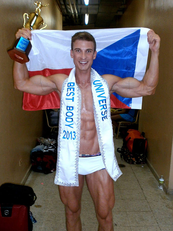 Miroslav Kolenyak na Mr. Universe 2013
