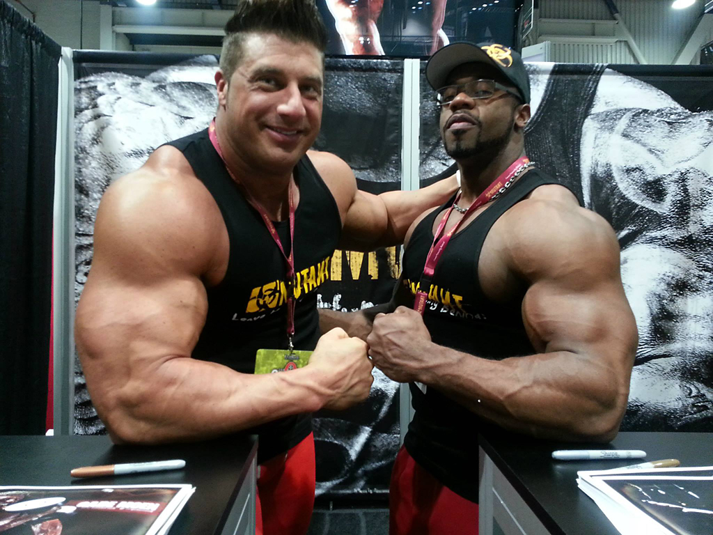 Gabriel Moen, Renaldo Gairy