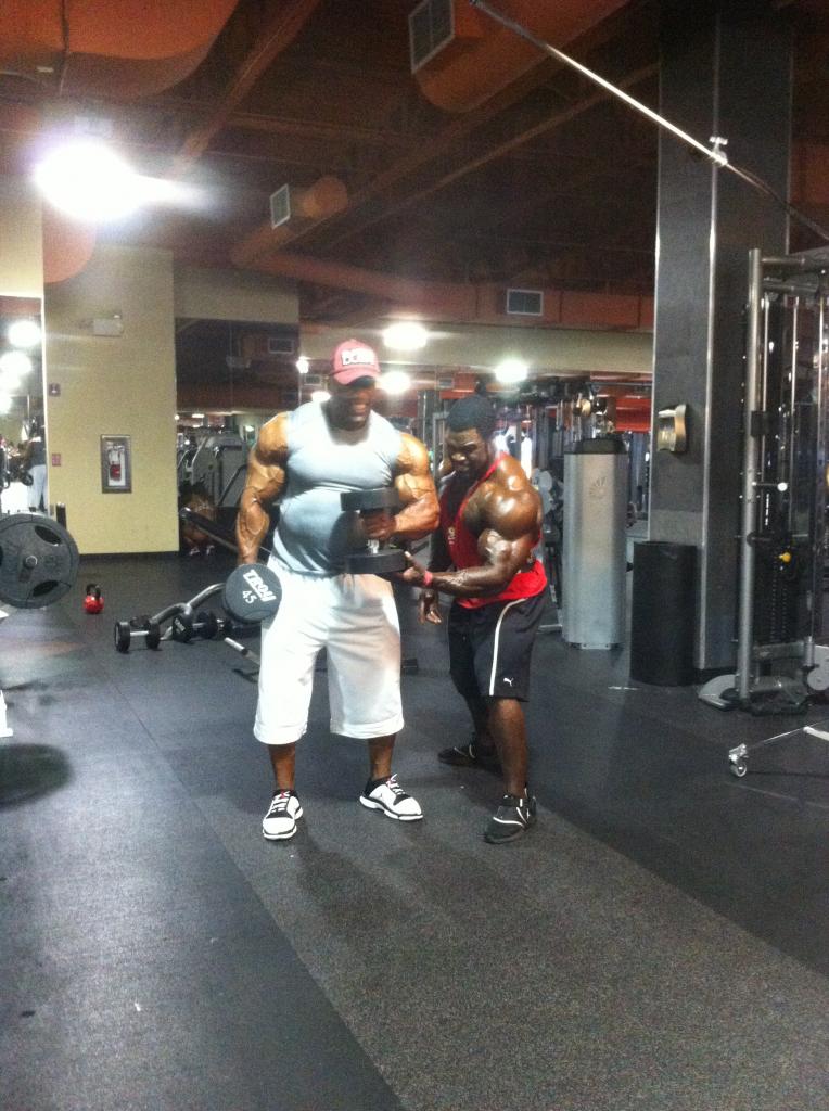 Essa Obaid, Brandon Curry