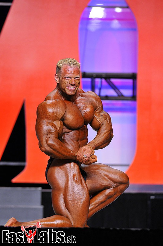 Dennis Wolf