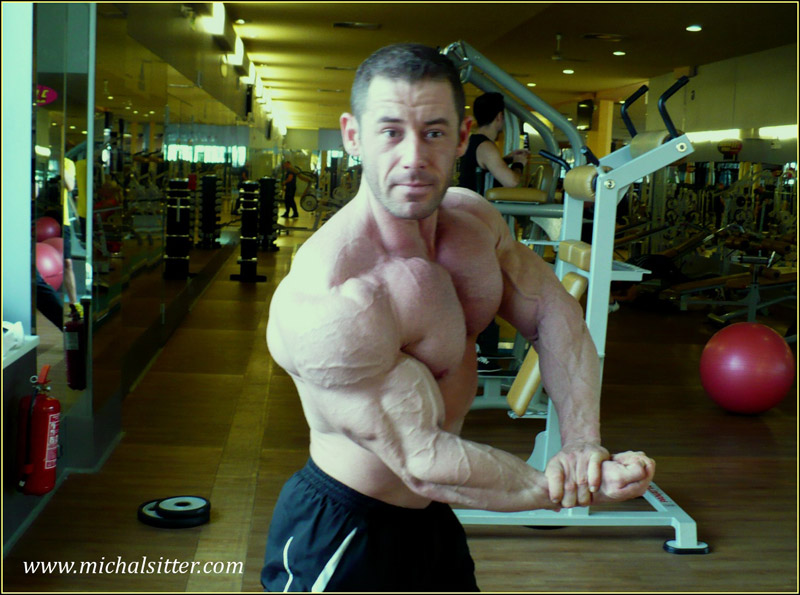 Michal Sitter v p��prav� na Arnold Classic Europe 2013