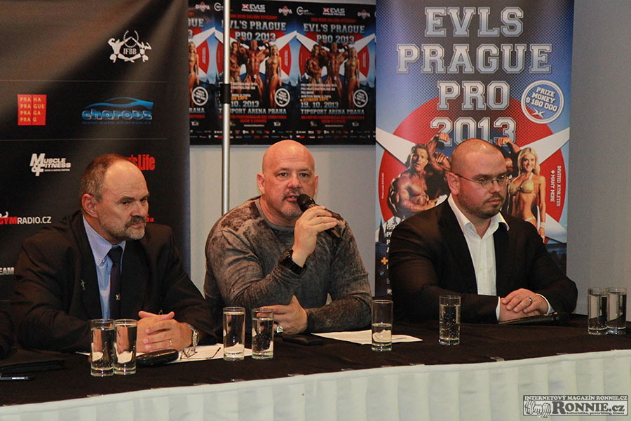 Prezentace z�vodn�k� na EVL�s Prague Pro 2013