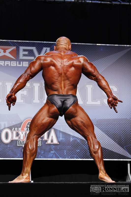 Lee Powell