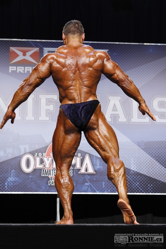 Jury Leonov