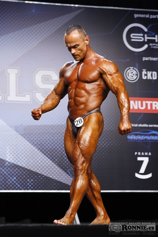 Michal Men��k