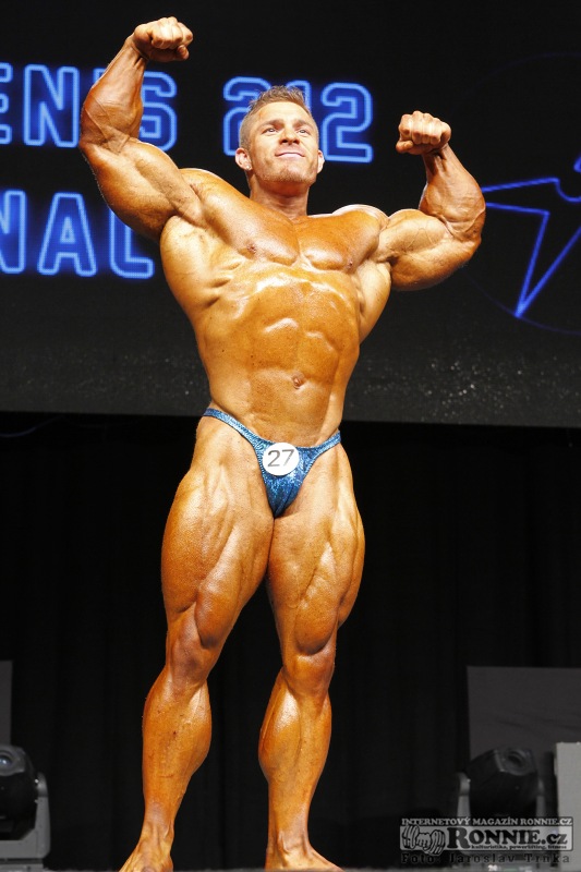 James "Flex" Lewis