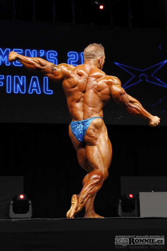 James "Flex" Lewis