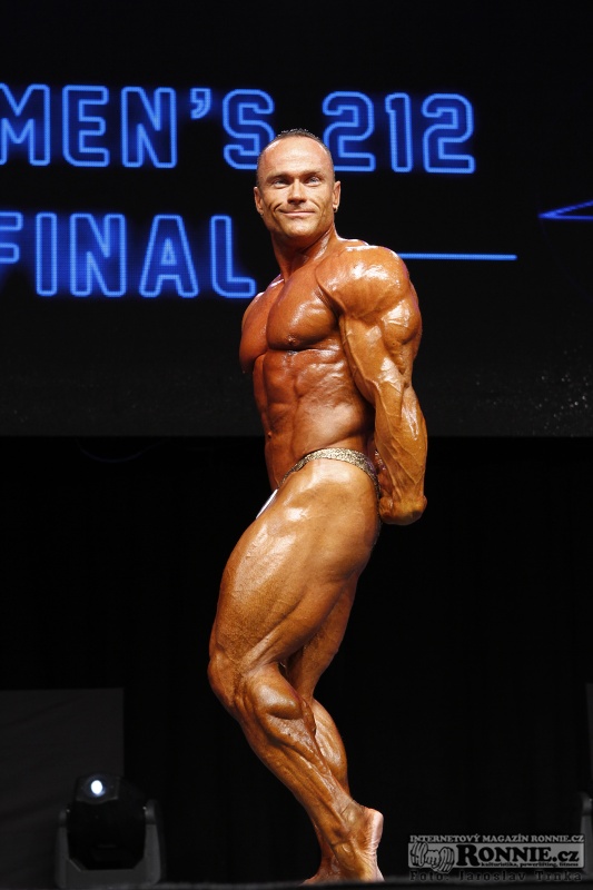 Michal Men��k