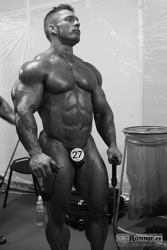 James "Flex" Lewis