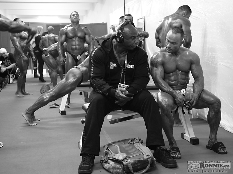 Toney Freeman, Michal Men��k