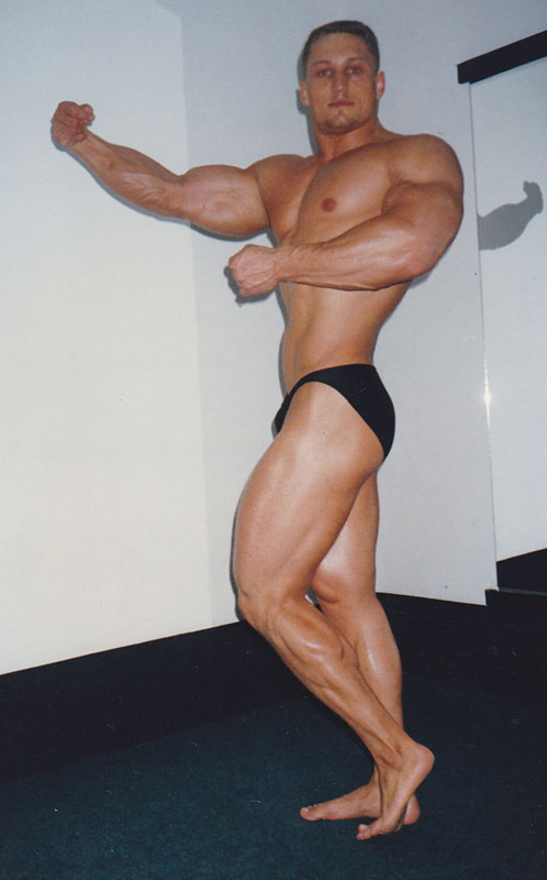 Tom� Pav�za 7 t�dn� p�ed z�vody, 99 kg (1997)