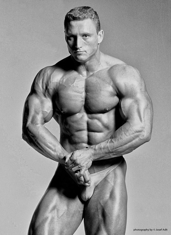 Tom� Pav�za (1998, foto Josef Adlt)