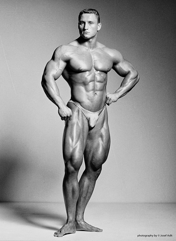 Tom� Pav�za (1998, foto Josef Adlt)