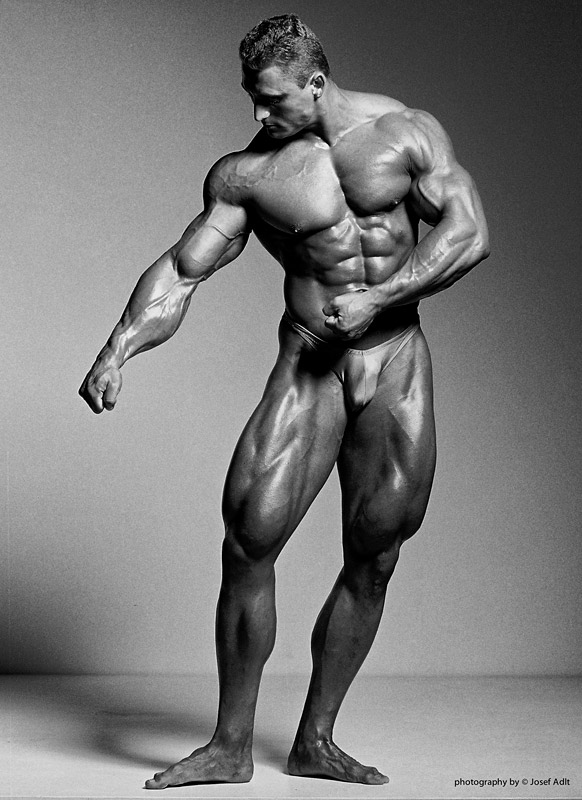 Tom� Pav�za (1998, foto Josef Adlt)