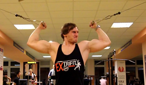 Filip Va�ko - tr�nink ramen a biceps� v p��prav� na sez�nu 2014