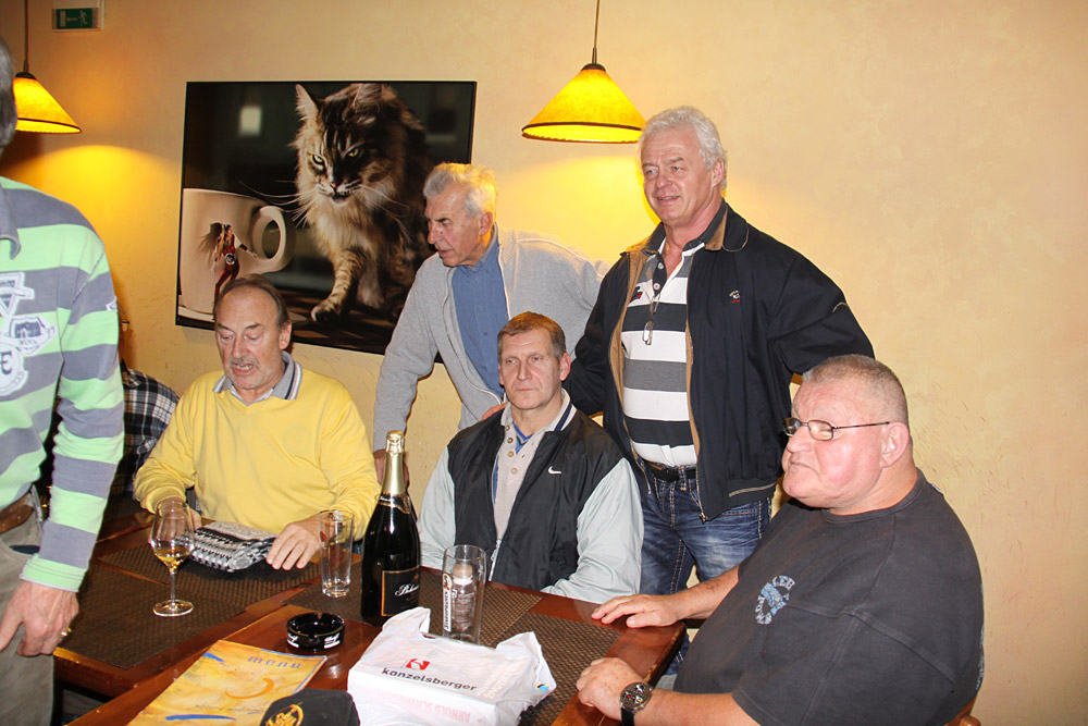 Kulturist� Josef Pitra, Ji�� Hork� a Radek ��ha, lifte�i Karel Pech a Jaroslav Messner