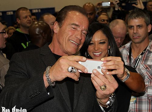 Arnold Schwarzenegger a Elissa Martis