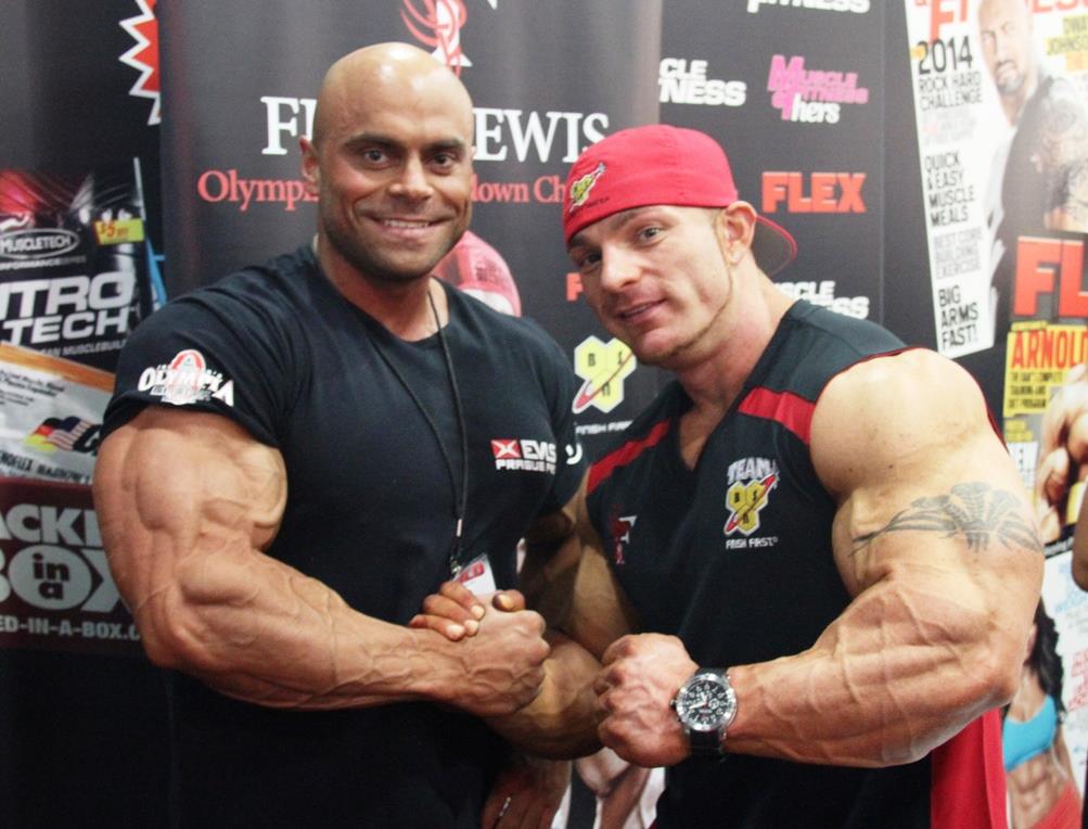Luk� Osladil a James "Flex" Lewis
