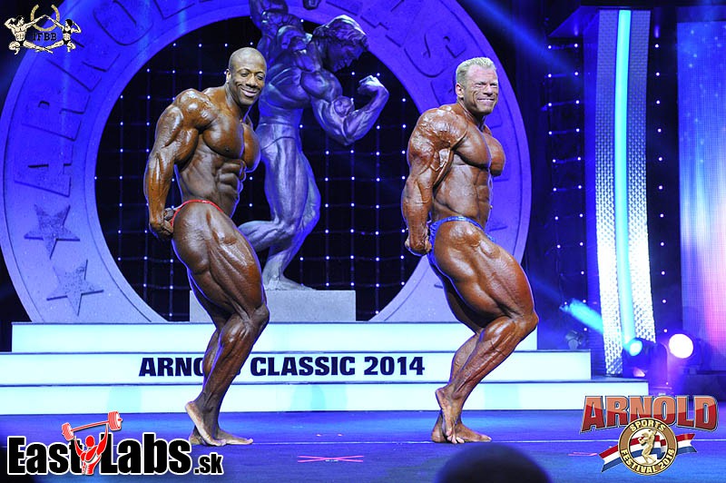 Shawn Rhoden, Dennis Wolf