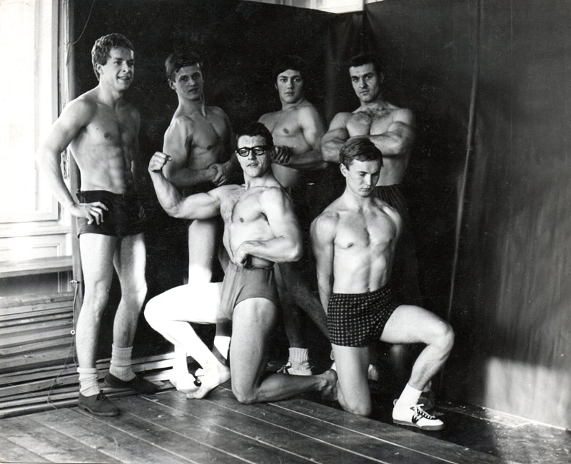 TJ Slavoj Praha - Jaroslav Messner dole vlevo (1966)