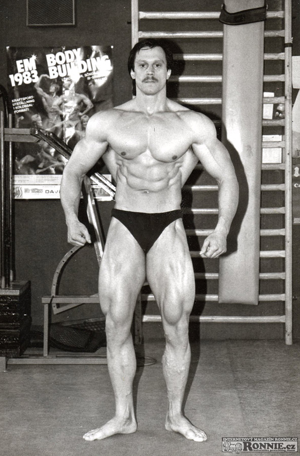 1983 - Anton Holi�