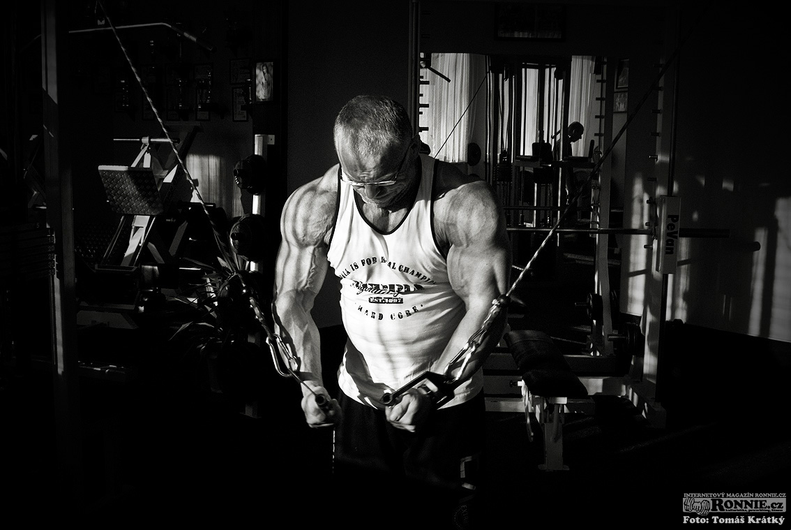 Petr Vani�