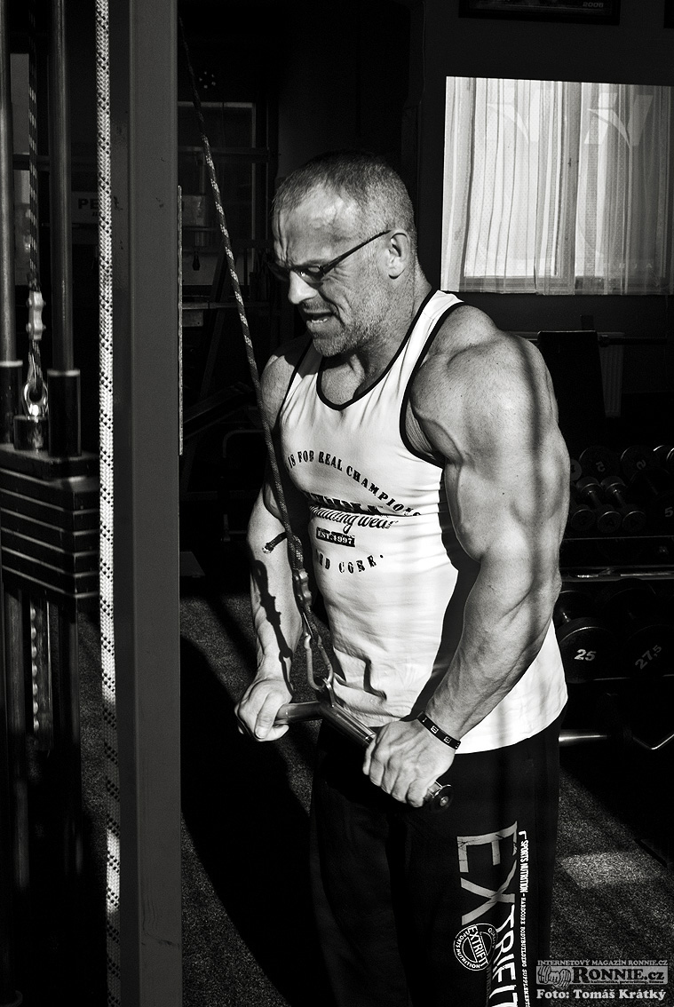 Petr Vani�