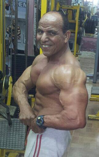 Esmat Sadek