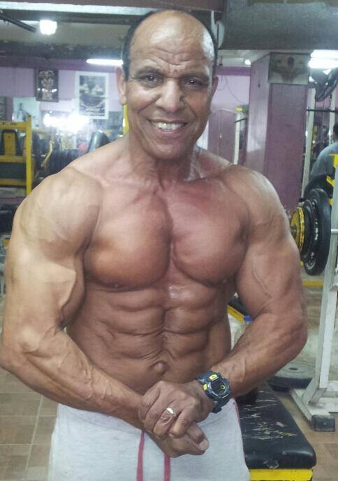 Esmat Sadek