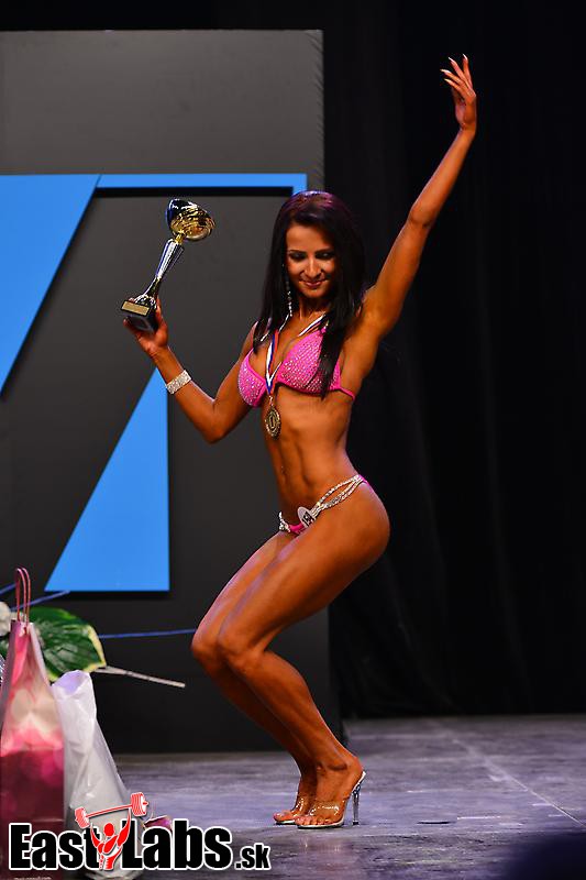 Sabina Plev�kov�