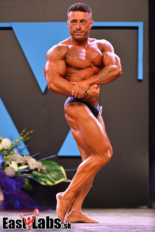 Alex Zuccaro