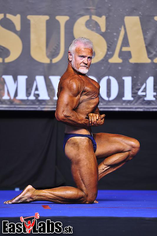 Miroslav Mr�z