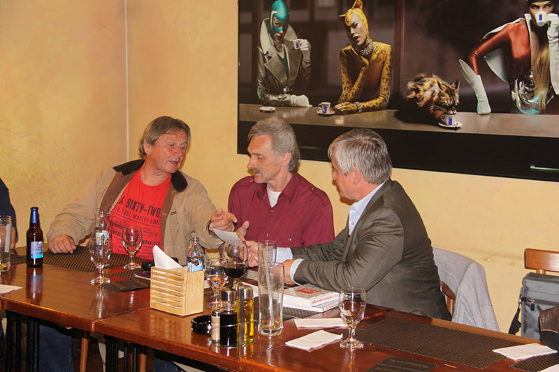 P�emysl Perbeck�, Anton�n Pluha� a Josef �tajner p�i p�ehodnocov�n� forem