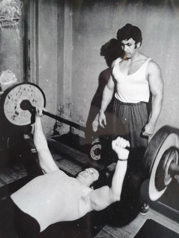 1973 - Hork� a Sl�ma p�i bech-pressu na Kl�rov�