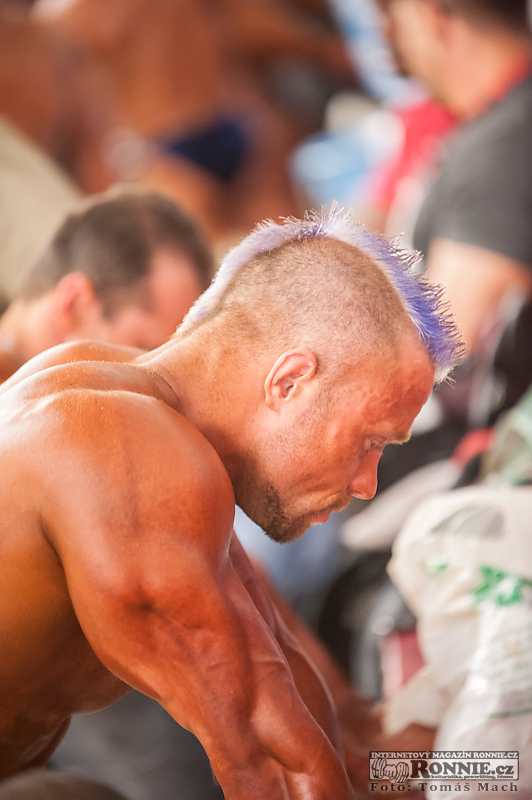 Filip Grzn�r�