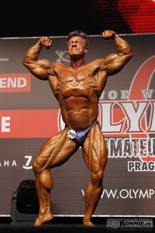 Igor Ozernoy�