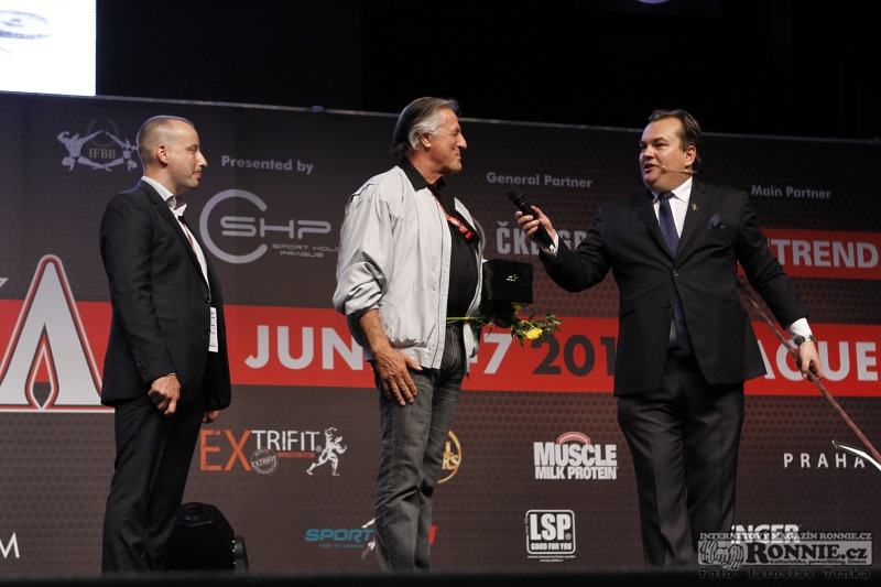 Robert Speychal, Juraj Vi�n�, Michal Dus�k�