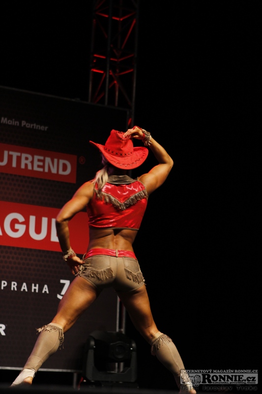Melinda Szab�