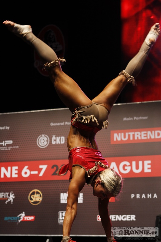 Melinda Szab�