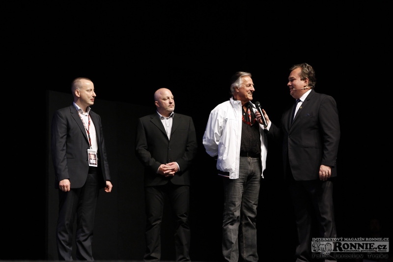Robert Speychal, Juraj Vi�n�, Michal Dus�k�