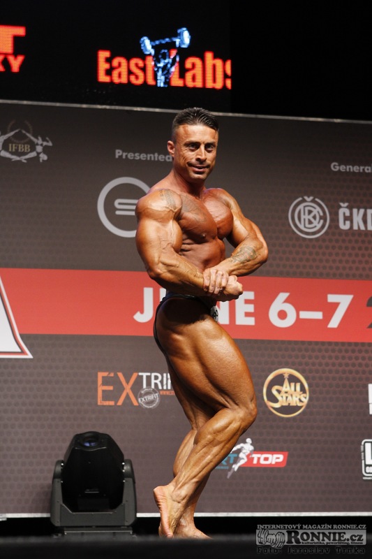 Alessandro Zuccaro�