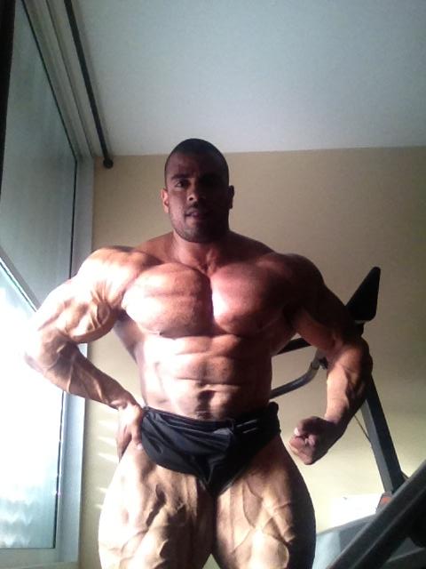 Maor Zaradez 5 t�dn� p�ed Wings of Strength Chicago 2014