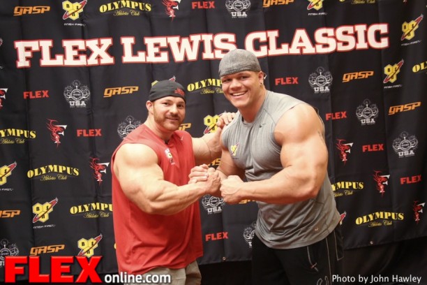 James "Flex" Lewis a Dallas McCarver