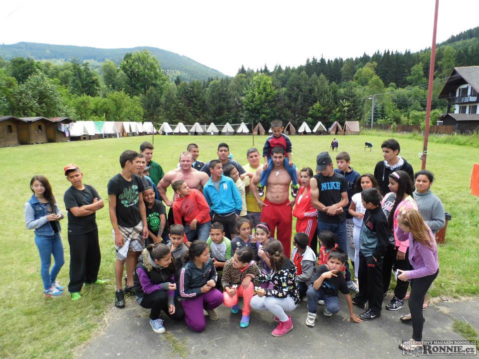 Ren� Gorol, Jan Kub�k a d�ti z letn�ho t�bora