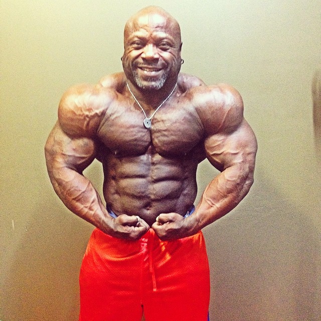 Charles Dixon 5 t�dn� p�ed Olympia 212 Showdown 2014